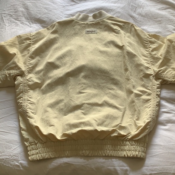 Nike x Fear of God light cream basketball jacket - Picture 13 of 13